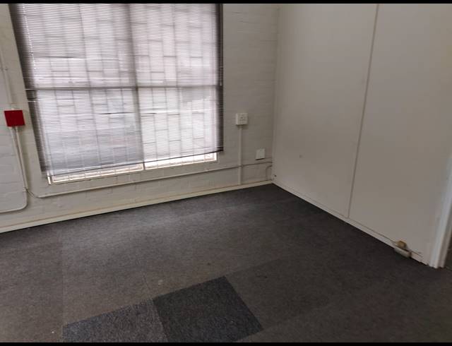 200M² WAREHOUSE TO LET IN WETTON